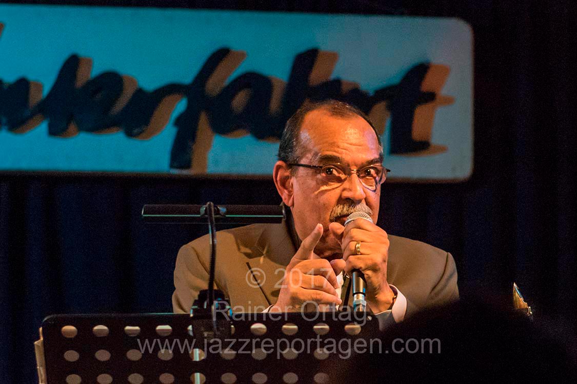 Ernie Watts Quartet im Jazzclub Unterfahrt München 2017