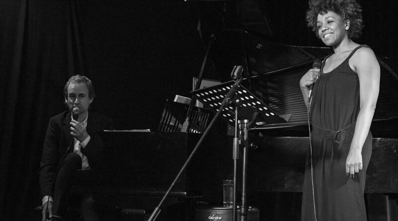 Fola Dada und Rainer Tempel im Pappelgarten Reutlingen