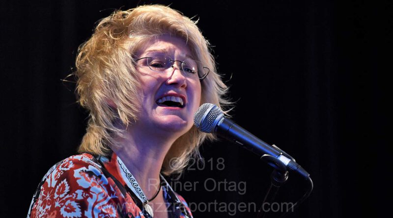Dena DeRose Trio im Pappelgarten Reutlingen 2018