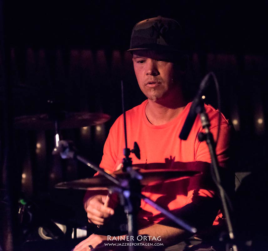 Jonah Nilsson im Jazzclub Bix bei der jazzopen Stuttgart 2019