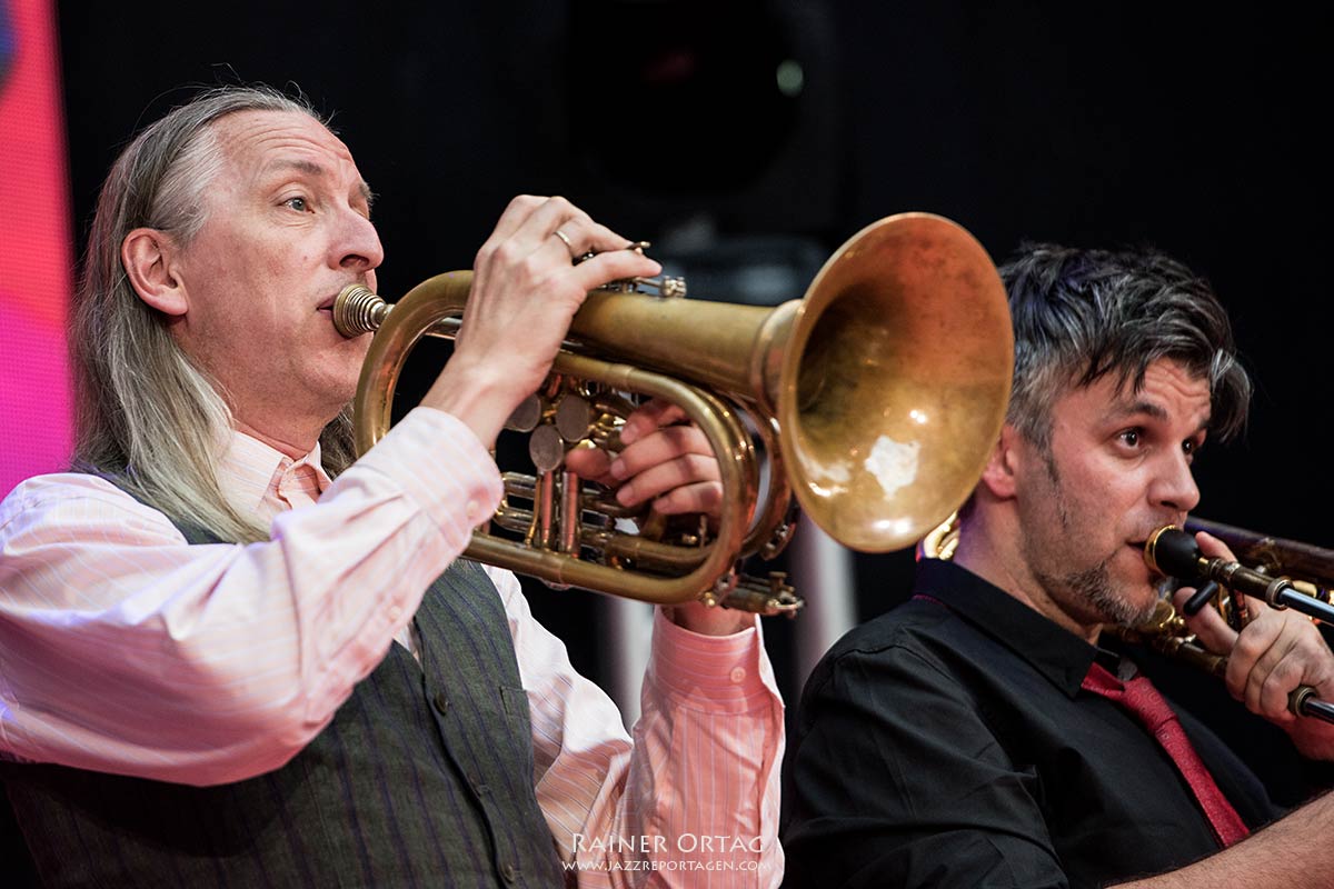 Mnozil Brass bei der jazzopen Stuttgart 2019