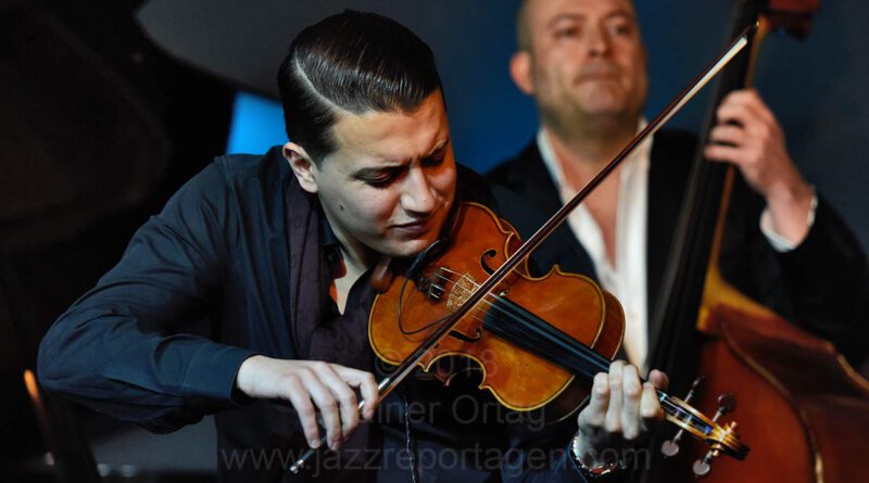 Jermaine Landsberger Trio feat. Sandro Roy im Jazzkeller Esslingen 2018: