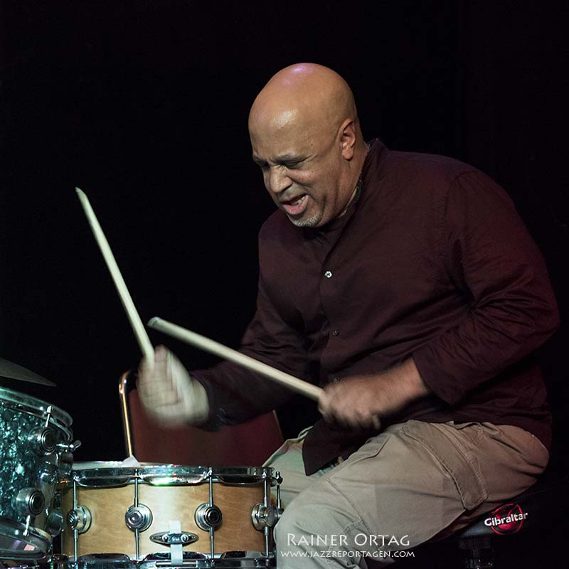 Leon Parker mit dem Peter Bernstein Quartet im Pappelgarten Reutlingen