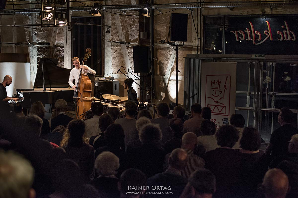 Shai Maestro Trio in der Kelter = Liquid Bar Tübingen 2019